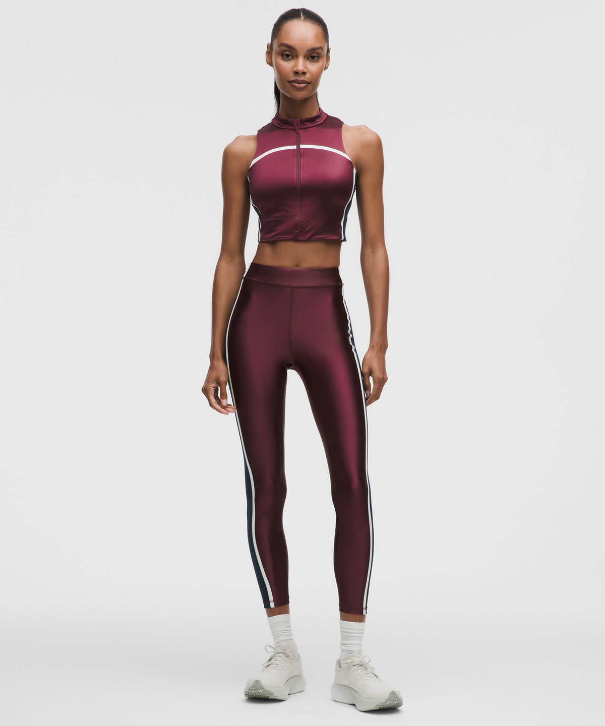 Satin Shine Full-Zip Tank Top Medium Support, B/C CupStripe