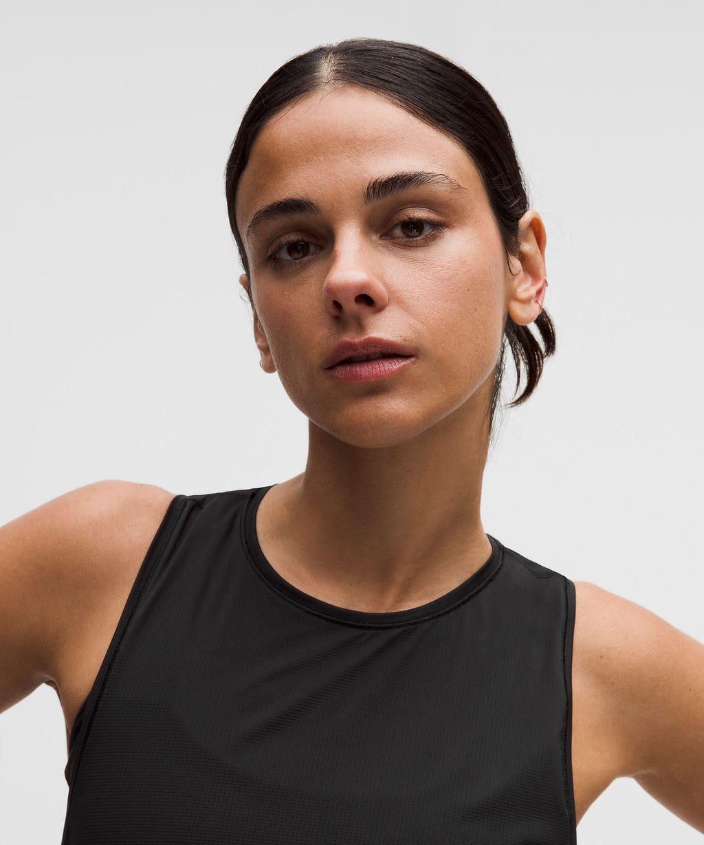 Lightweight Waist-Length Running Tank Top
