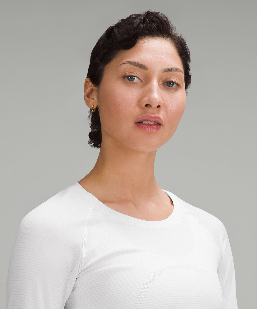 Swiftly Tech Long-Sleeve Shirt 2.0Hip Length