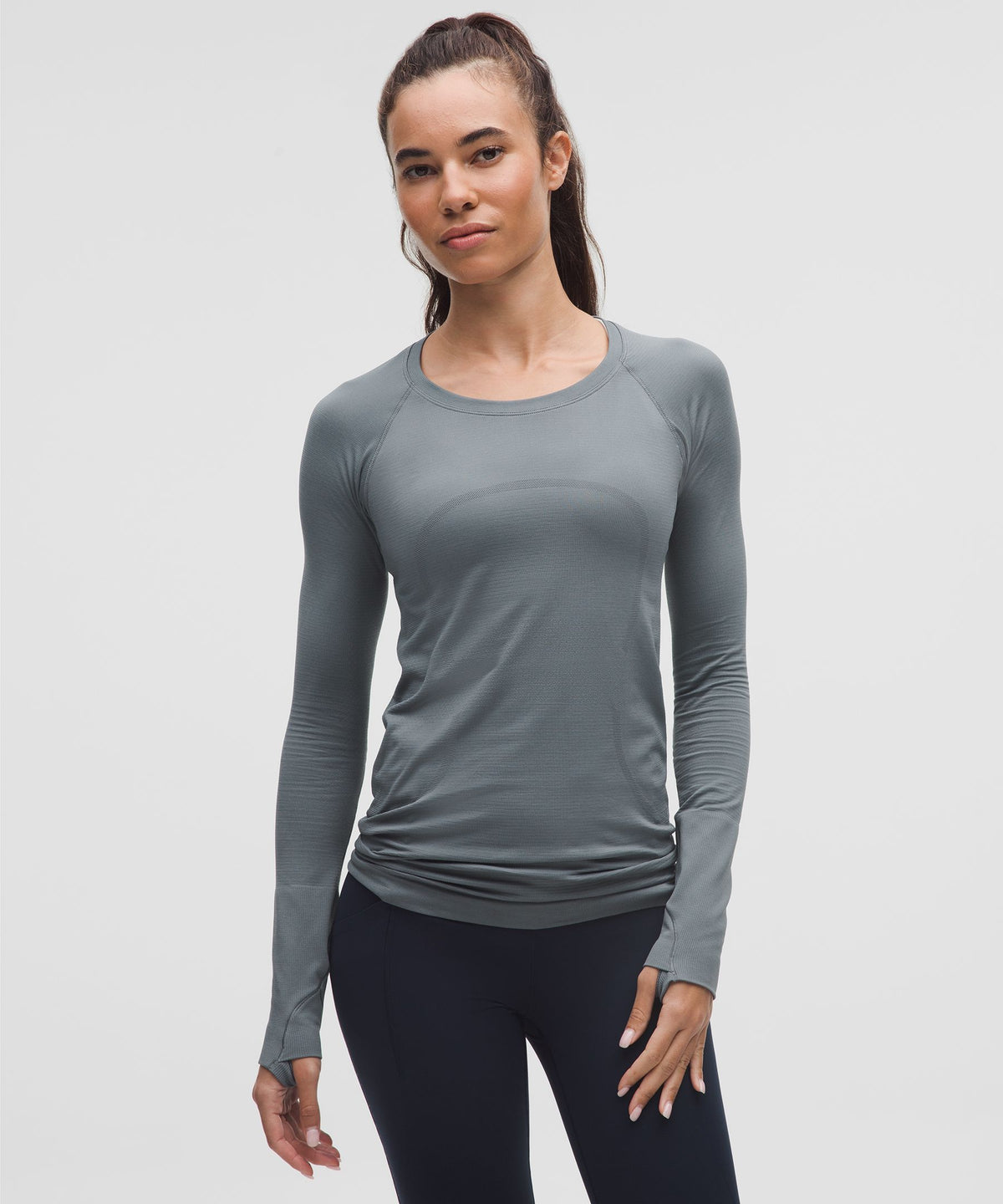 Swiftly Tech Long-Sleeve Shirt 2.0Hip Length