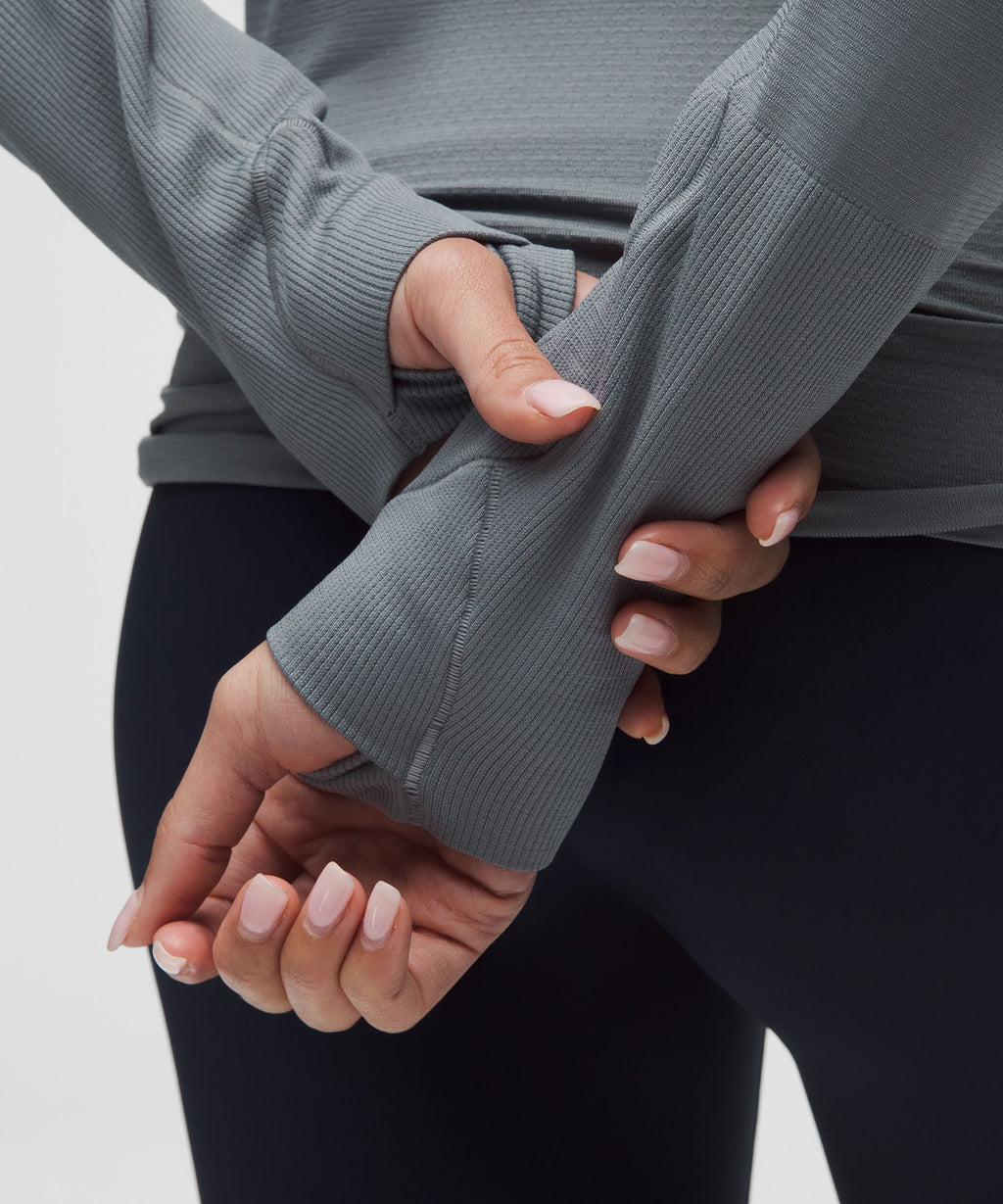 Swiftly Tech Long-Sleeve Shirt 2.0Hip Length