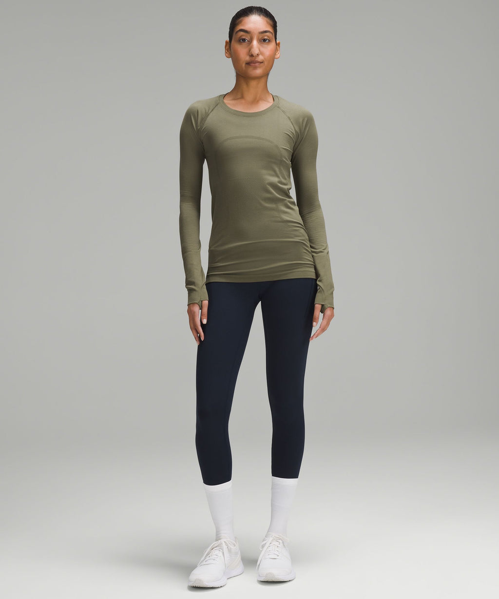 Swiftly Tech Long-Sleeve Shirt 2.0Hip Length
