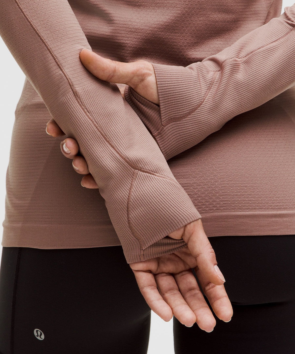 Swiftly Tech Long-Sleeve Shirt 2.0Hip Length