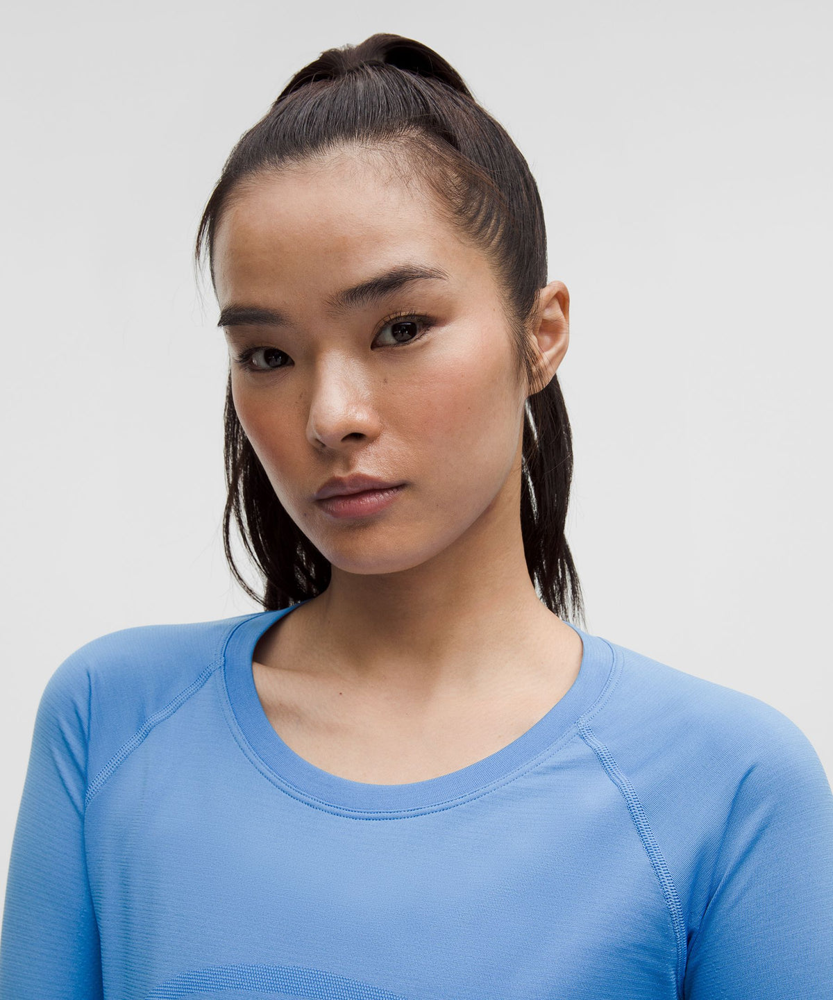 Swiftly Tech Long-Sleeve Shirt 2.0Hip Length