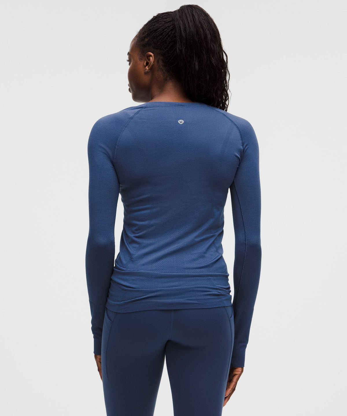 Swiftly Tech Long-Sleeve Shirt 2.0Hip Length