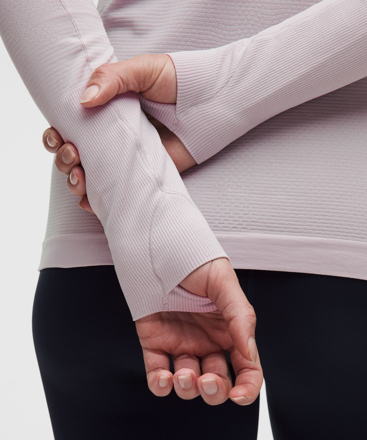 Swiftly Tech Long-Sleeve Shirt 2.0Hip Length