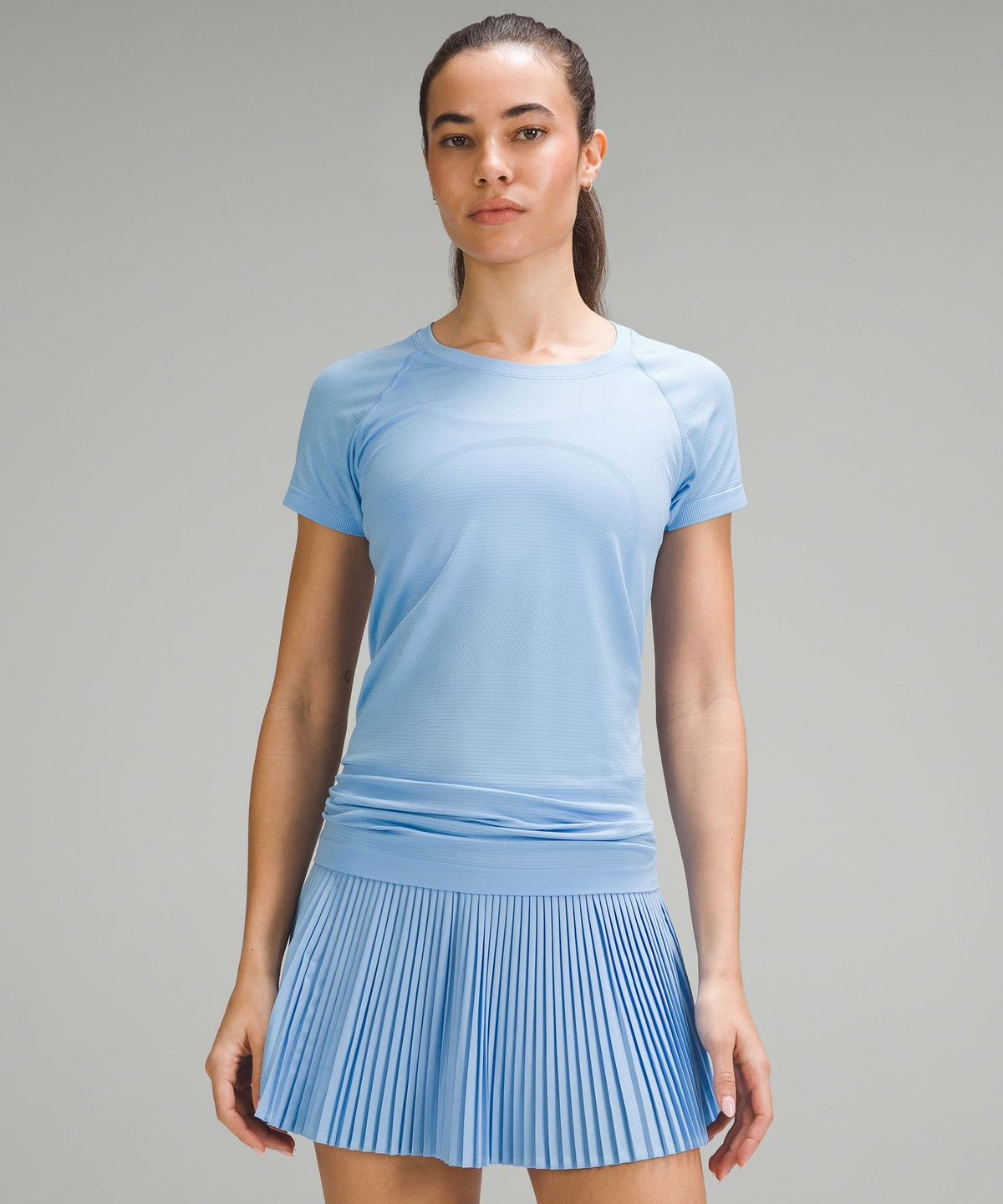 Swiftly Tech Short-Sleeve Shirt 2.0Hip Length