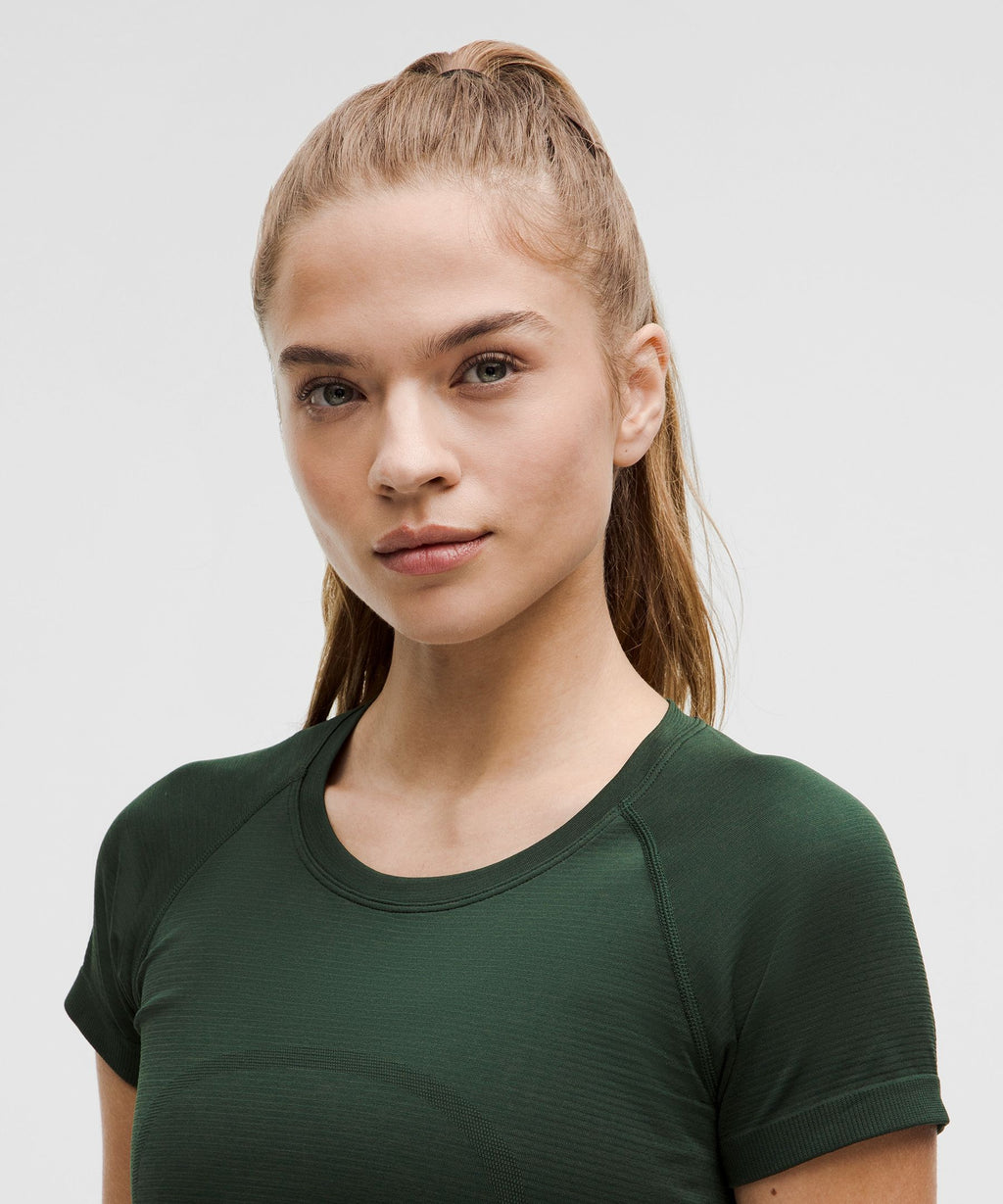 Swiftly Tech Short-Sleeve Shirt 2.0Hip Length