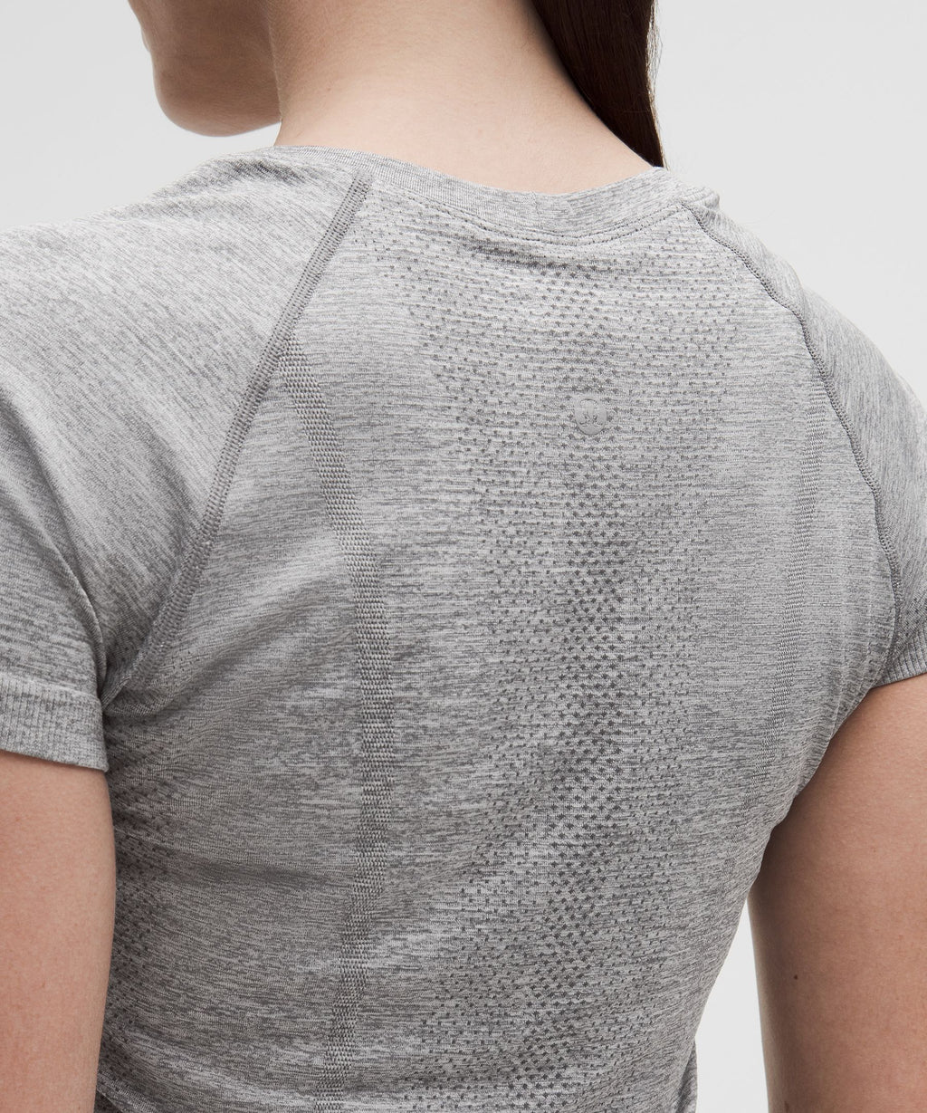 Swiftly Tech Short-Sleeve Shirt 2.0Hip Length