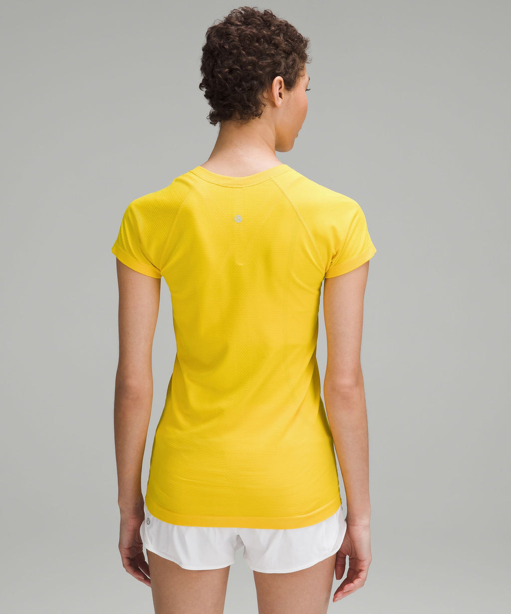 Swiftly Tech Short-Sleeve Shirt 2.0Hip Length