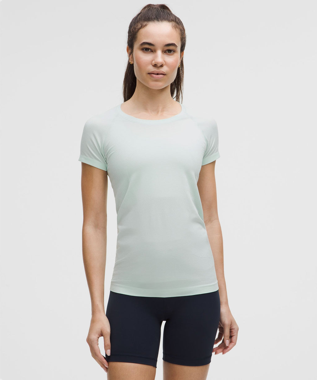 Swiftly Tech Short-Sleeve Shirt 2.0Hip Length