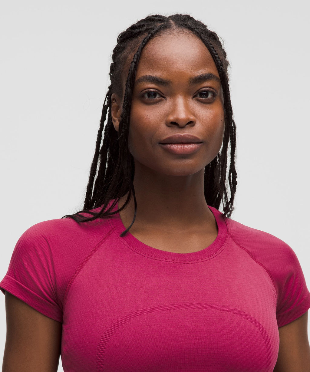 Swiftly Tech Short-Sleeve Shirt 2.0Hip Length