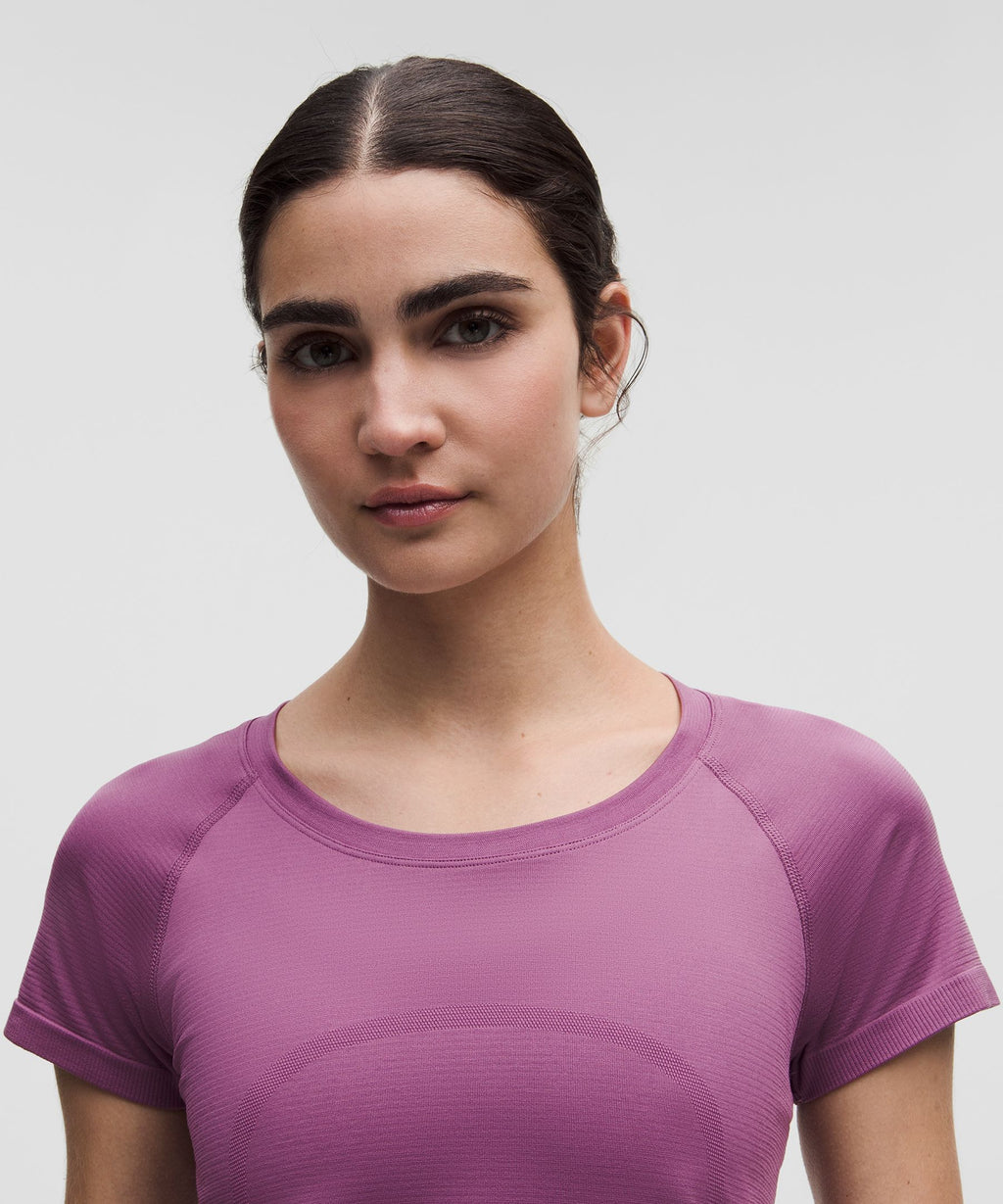Swiftly Tech Short-Sleeve Shirt 2.0Hip Length