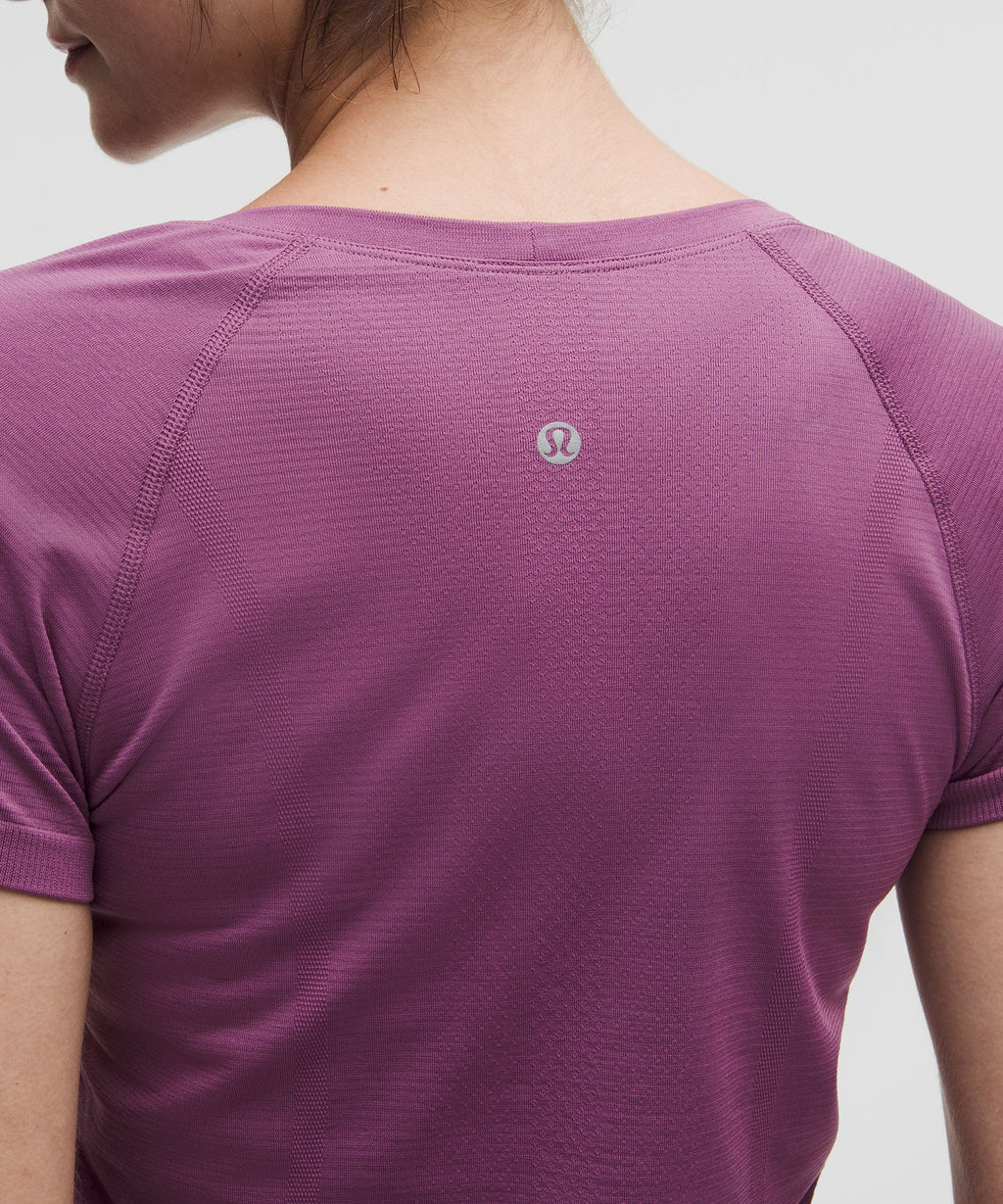 Swiftly Tech Short-Sleeve Shirt 2.0Hip Length