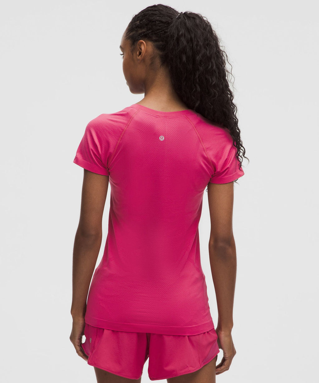 Swiftly Tech Short-Sleeve Shirt 2.0Hip Length