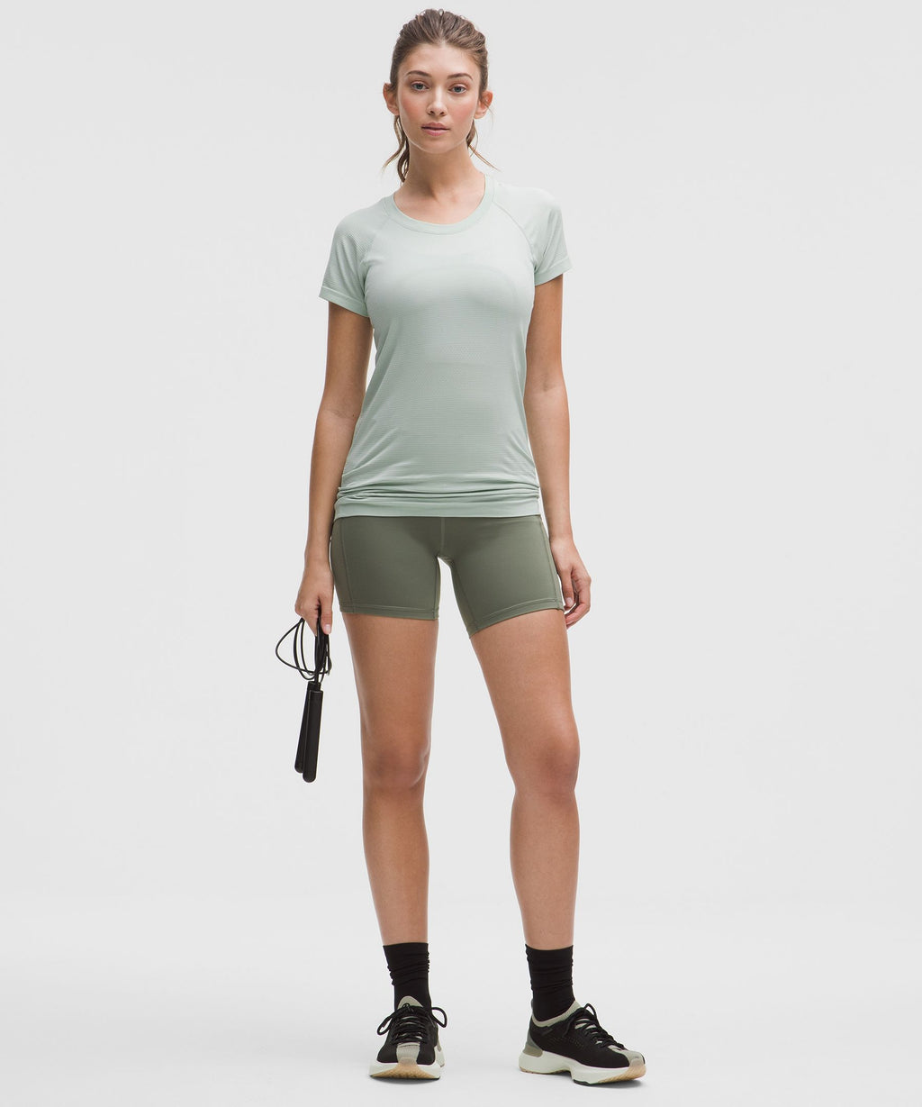 Swiftly Tech Short-Sleeve Shirt 2.0Hip Length