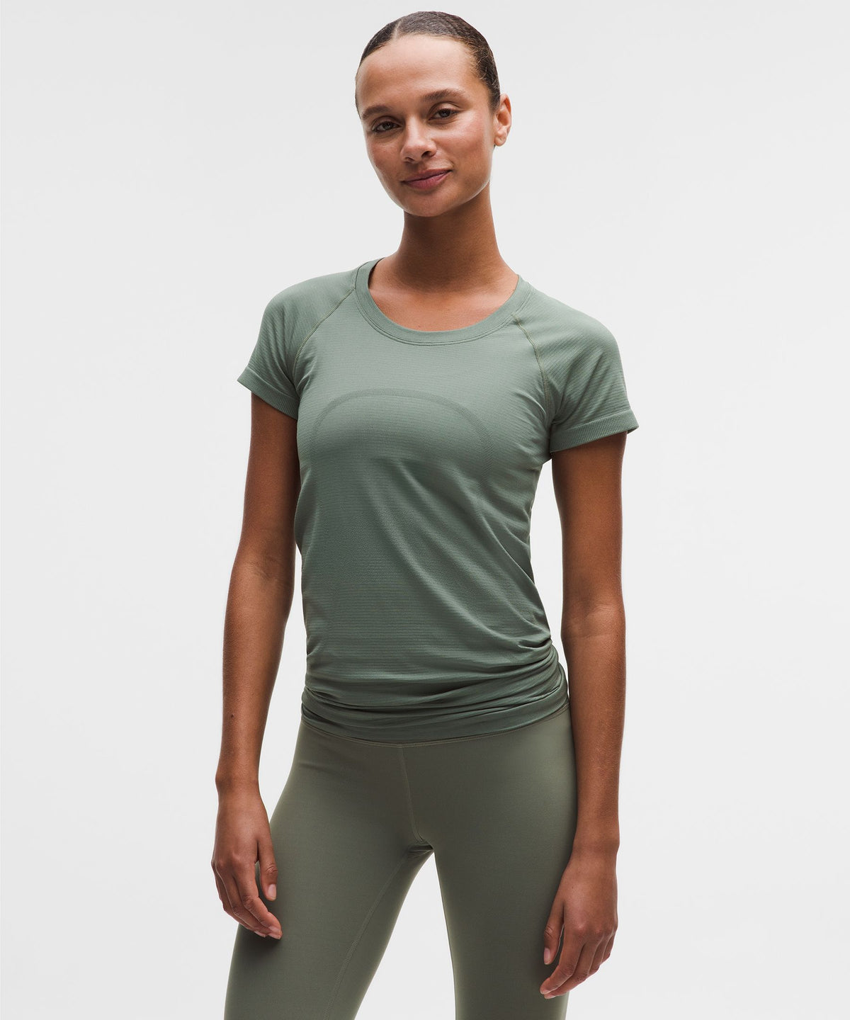 Swiftly Tech Short-Sleeve Shirt 2.0Hip Length
