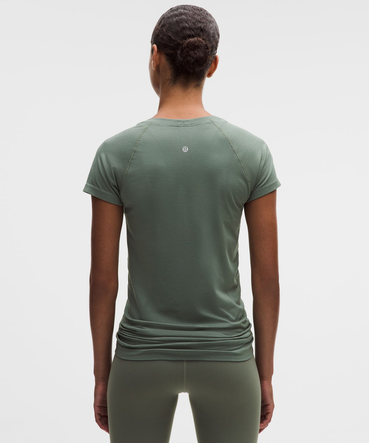 Swiftly Tech Short-Sleeve Shirt 2.0Hip Length