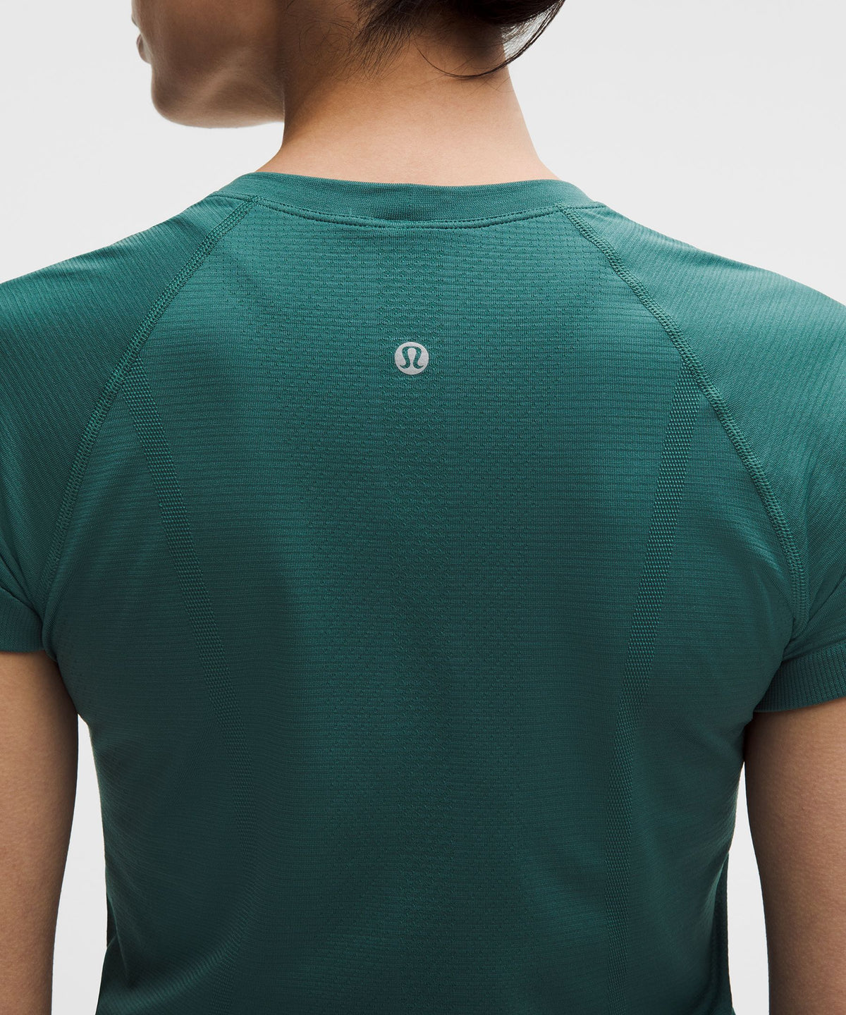 Swiftly Tech Short-Sleeve Shirt 2.0Hip Length