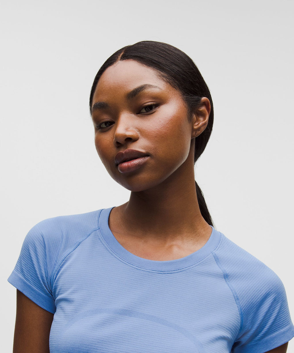 Swiftly Tech Short-Sleeve Shirt 2.0Hip Length