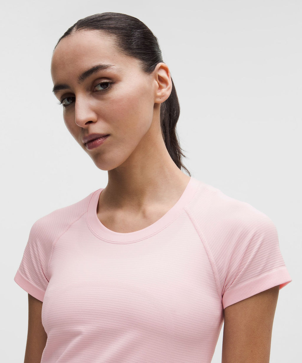 Swiftly Tech Short-Sleeve Shirt 2.0Hip Length