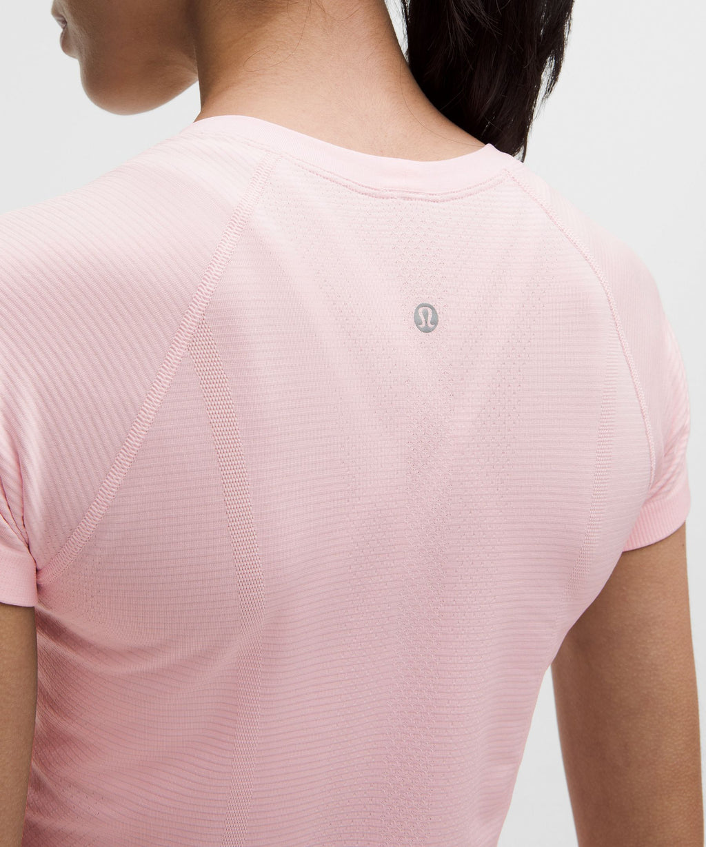 Swiftly Tech Short-Sleeve Shirt 2.0Hip Length