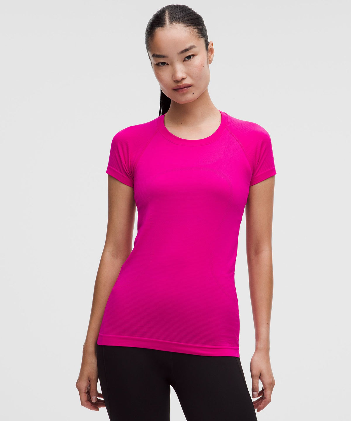 Swiftly Tech Short-Sleeve Shirt 2.0Hip Length
