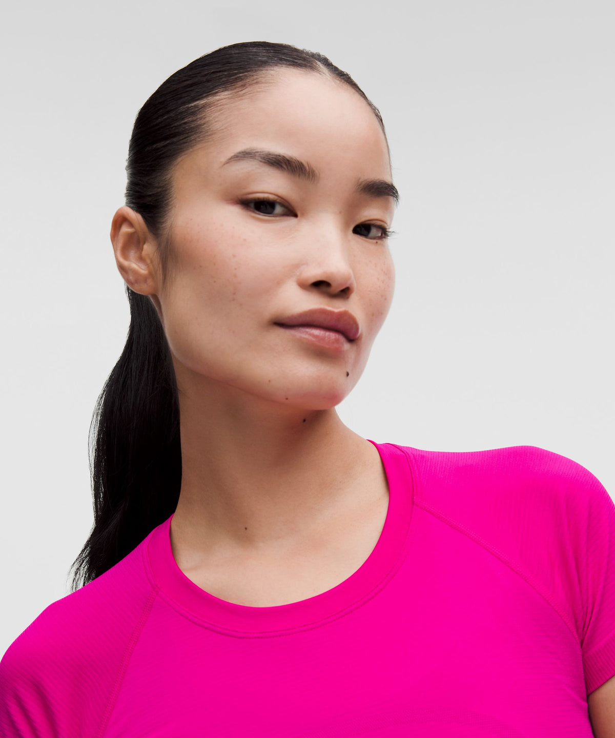 Swiftly Tech Short-Sleeve Shirt 2.0Hip Length