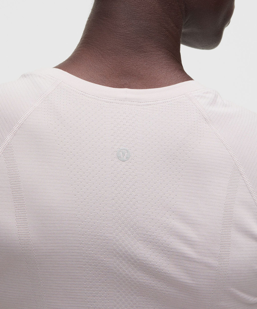 Swiftly Tech Short-Sleeve Shirt 2.0Hip Length