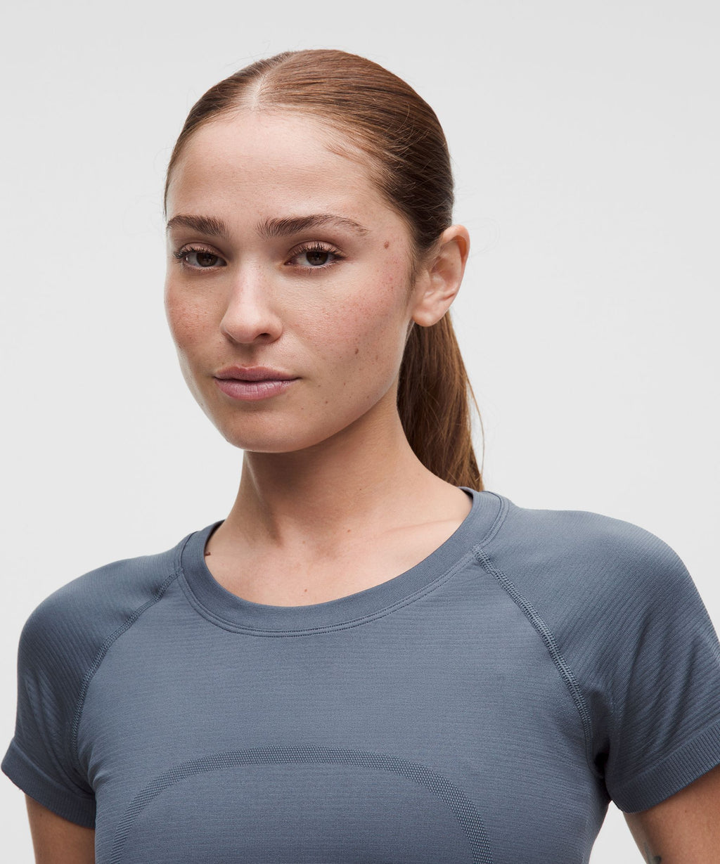 Swiftly Tech Short-Sleeve Shirt 2.0Hip Length