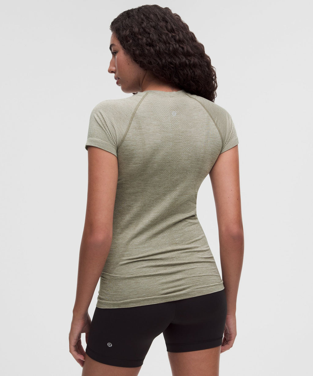Swiftly Tech Short-Sleeve Shirt 2.0Hip Length