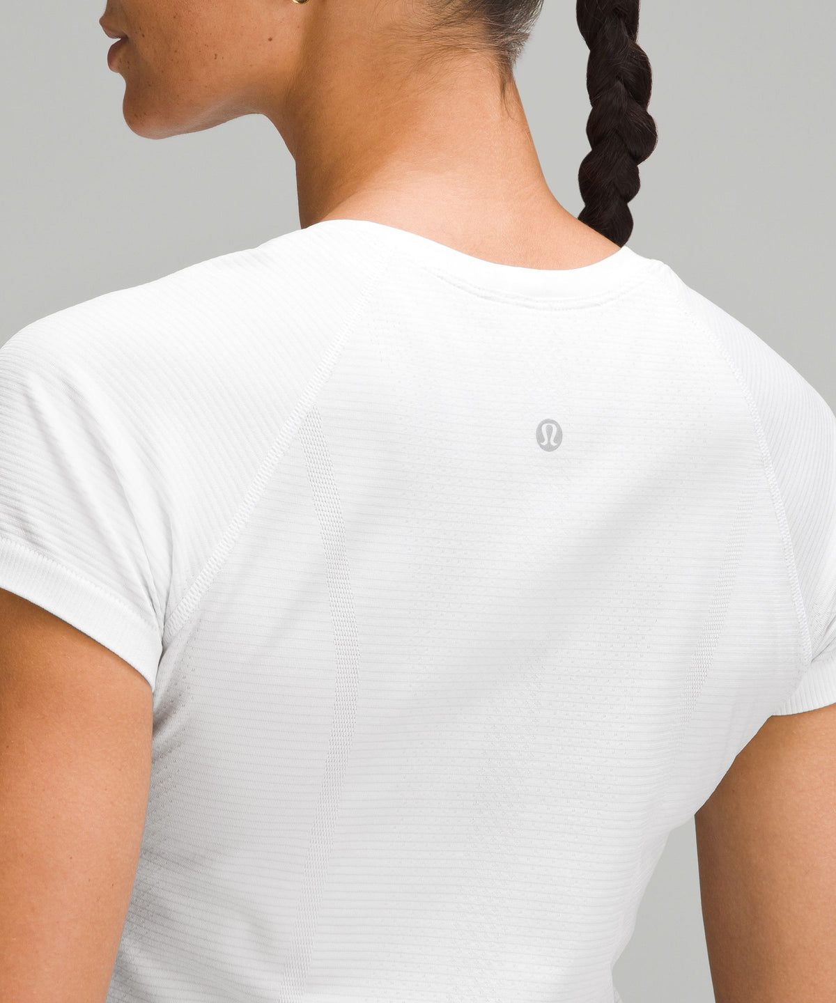 Swiftly Tech Short-Sleeve Shirt 2.0Hip Length