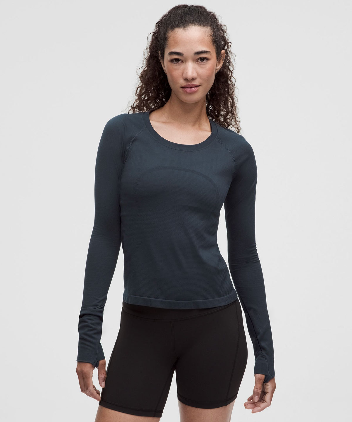 Swiftly Tech Long-Sleeve Shirt 2.0Waist Length