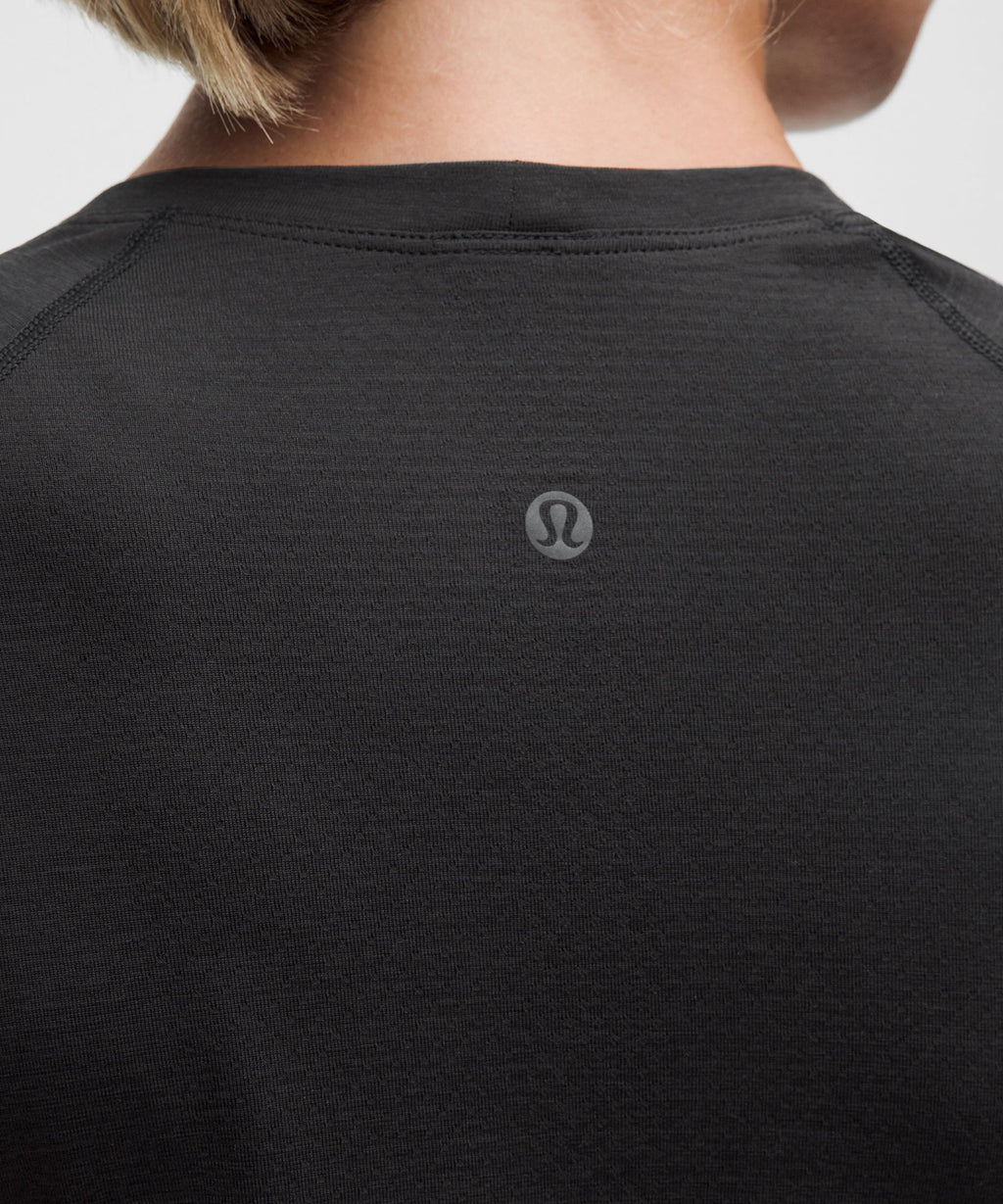 Swiftly Tech Short-Sleeve Shirt 2.0Waist Length