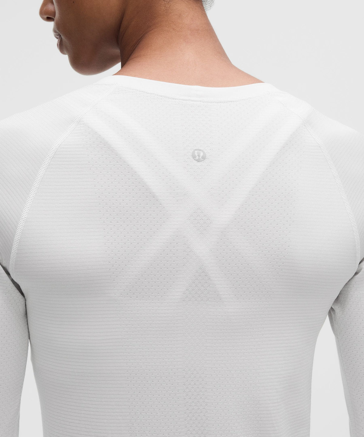 Swiftly Tech Long-Sleeve Shirt 2.0Waist Length