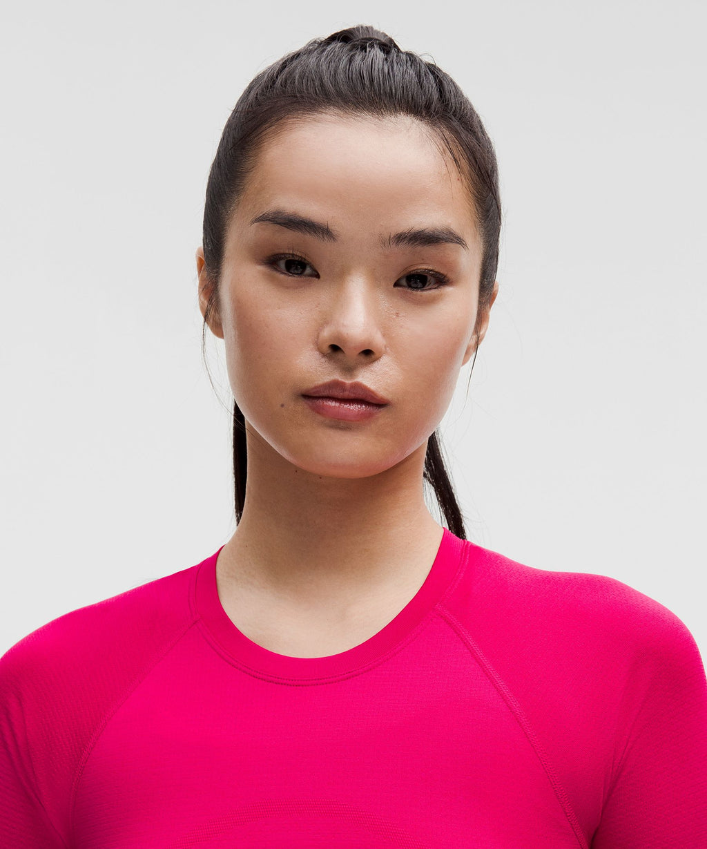 Swiftly Tech Cropped Long-Sleeve Shirt 2.0