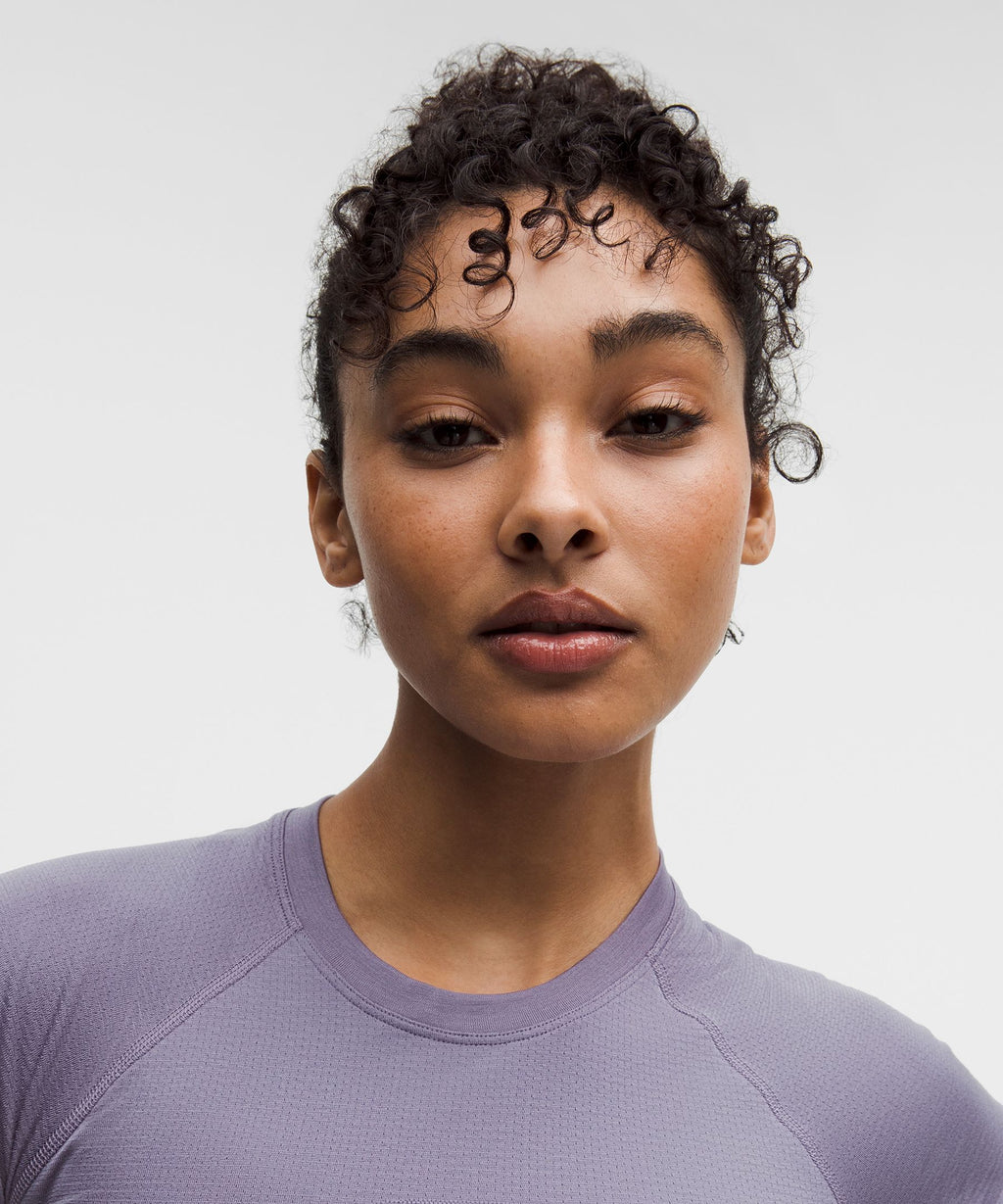 Swiftly Tech Cropped Short-Sleeve Shirt 2.0