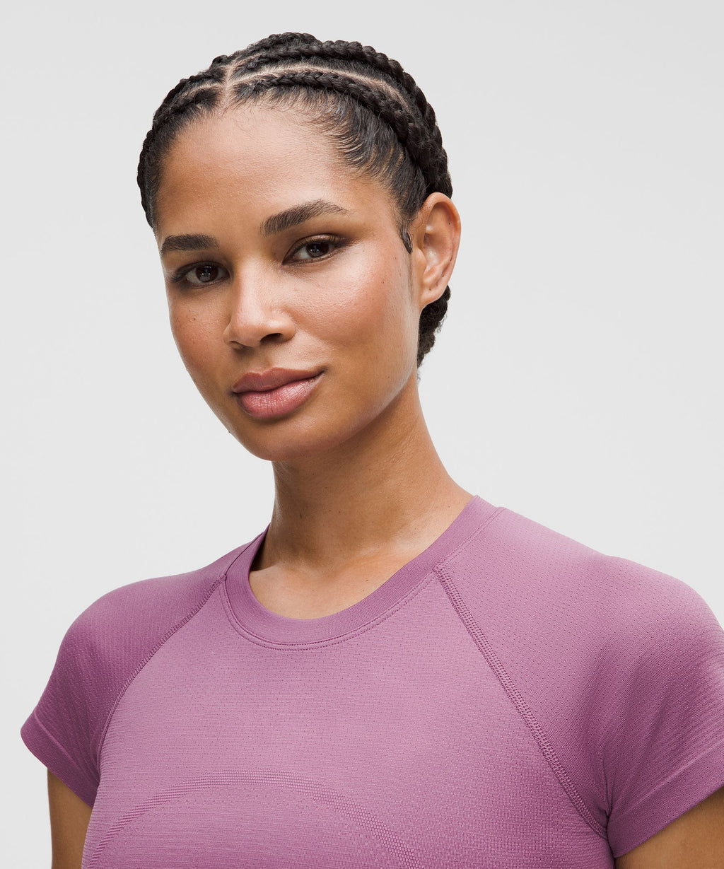 Swiftly Tech Cropped Short-Sleeve Shirt 2.0