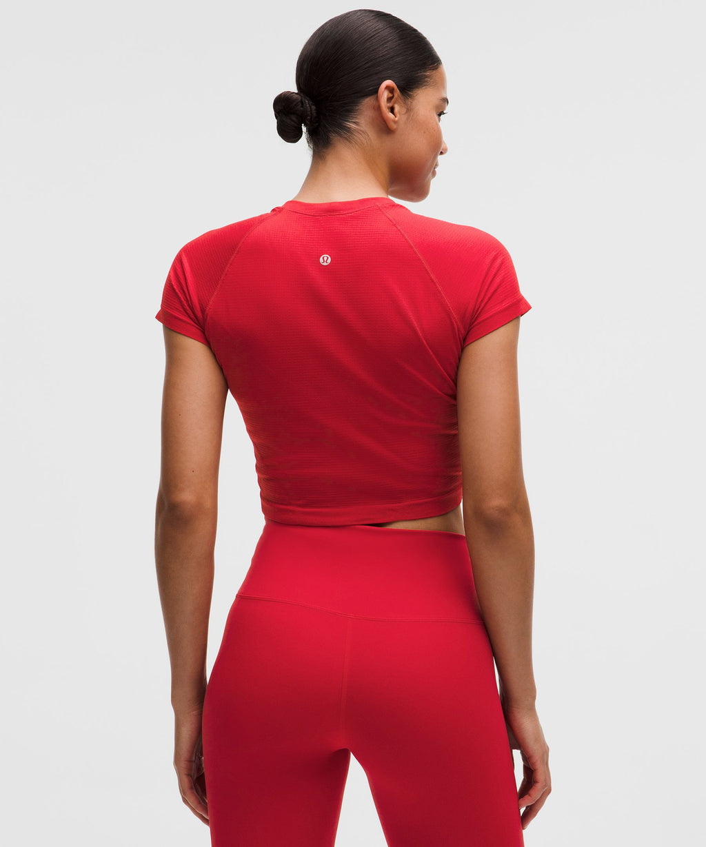 Swiftly Tech Cropped Short-Sleeve Shirt 2.0