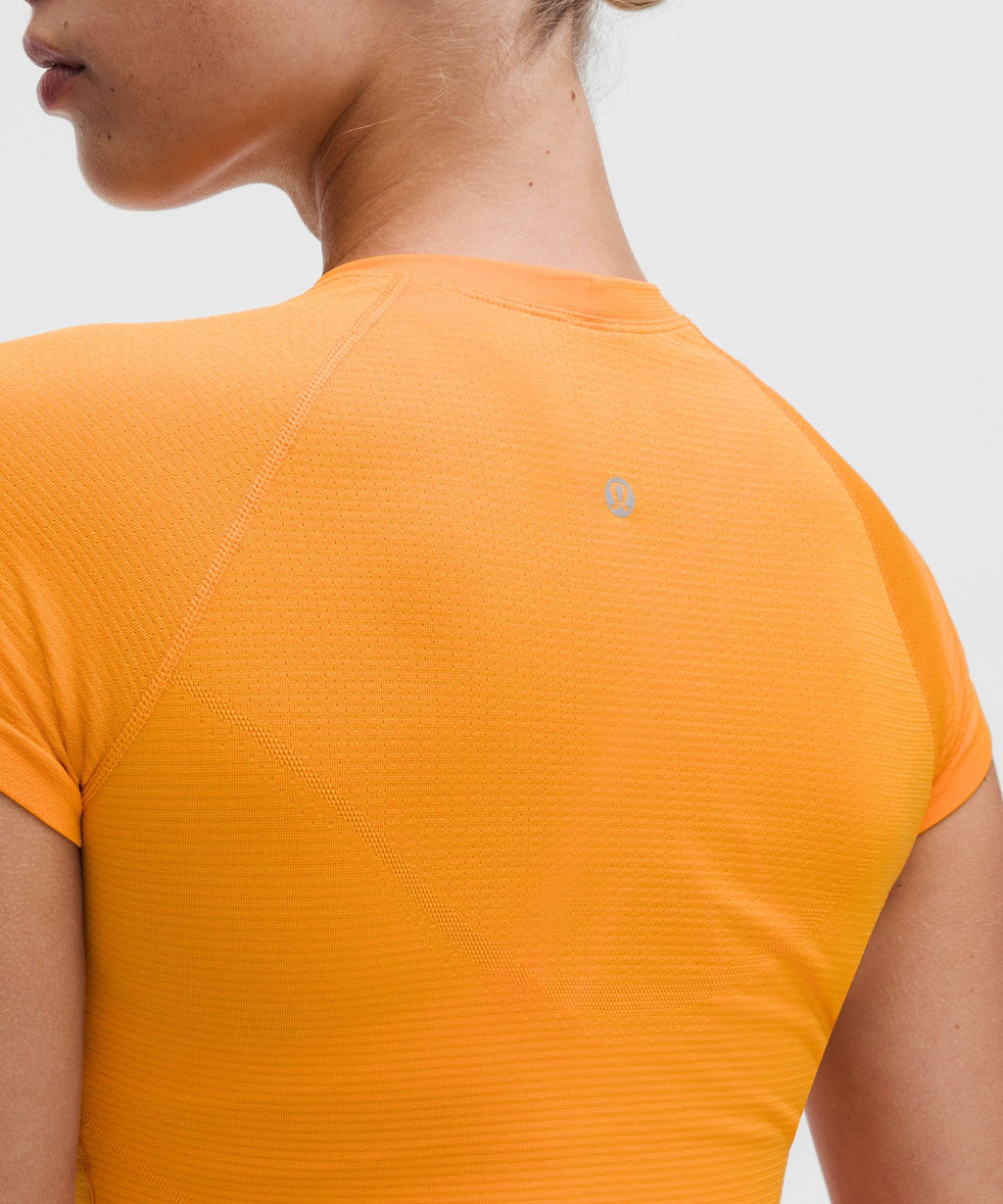 Swiftly Tech Cropped Short-Sleeve Shirt 2.0