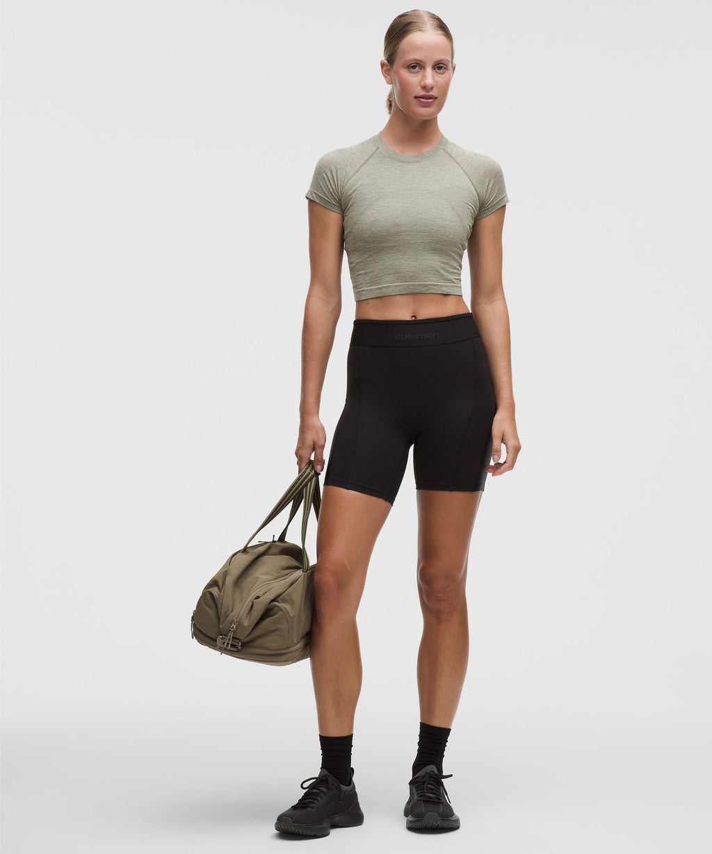 Swiftly Tech Cropped Short-Sleeve Shirt 2.0