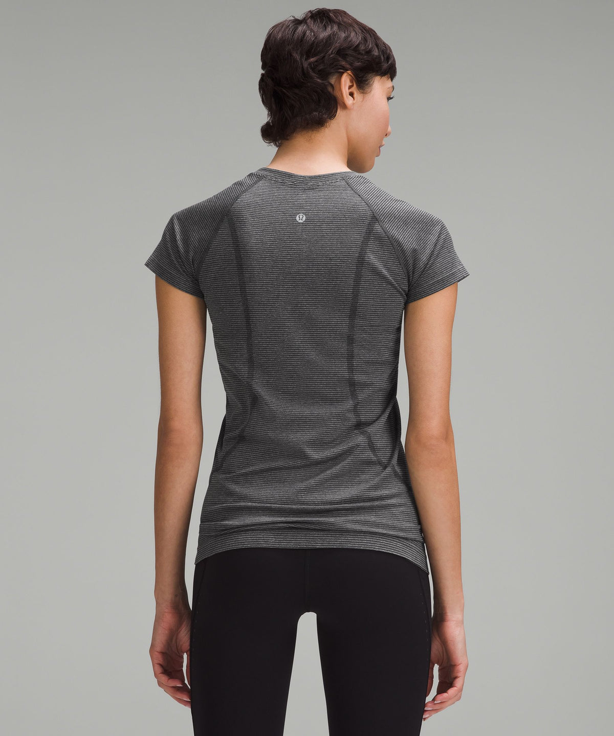 Swiftly Tech Short-Sleeve Shirt 2.0Hip Length