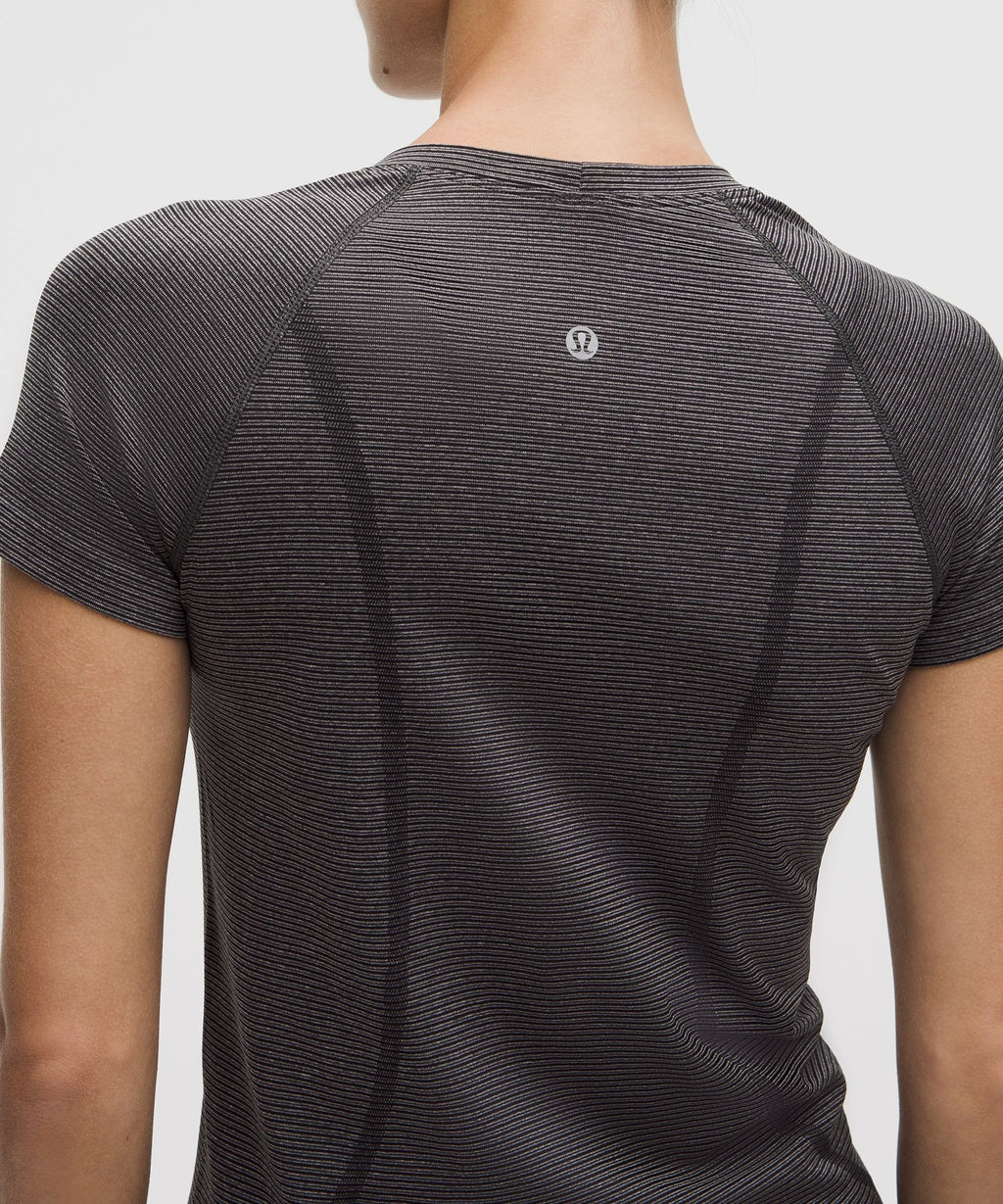 Swiftly Tech Short-Sleeve Shirt 2.0Hip Length