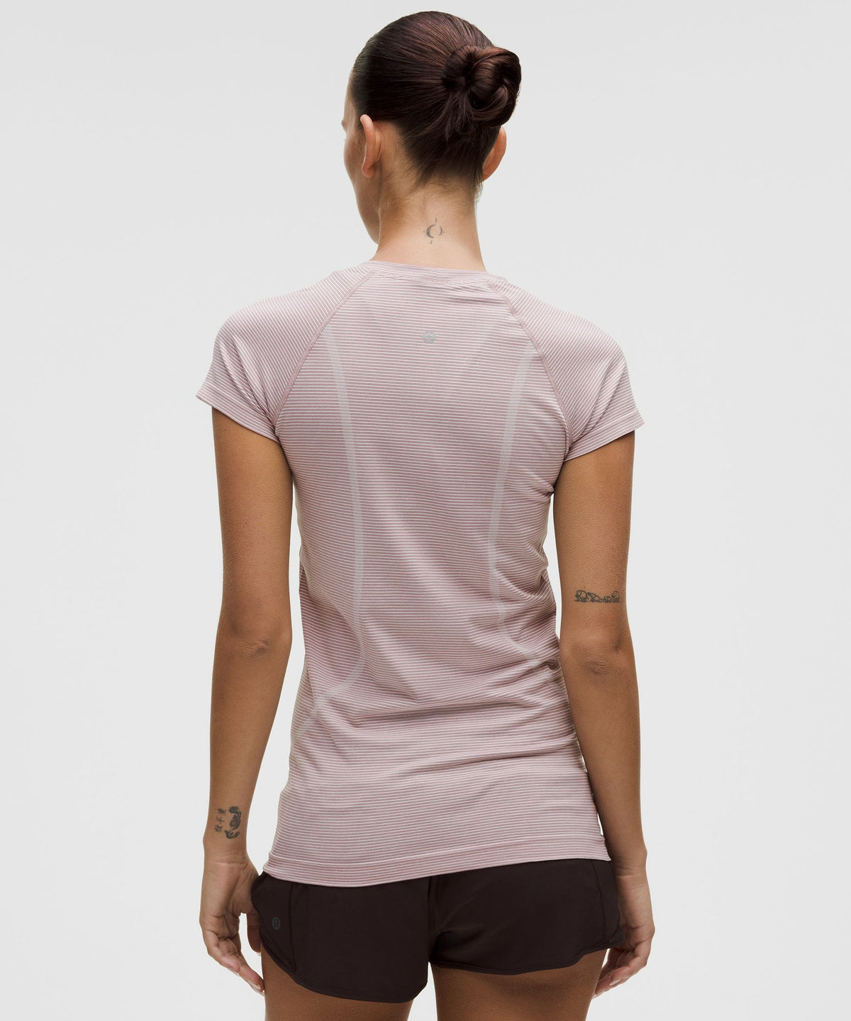 Swiftly Tech Short-Sleeve Shirt 2.0Hip Length
