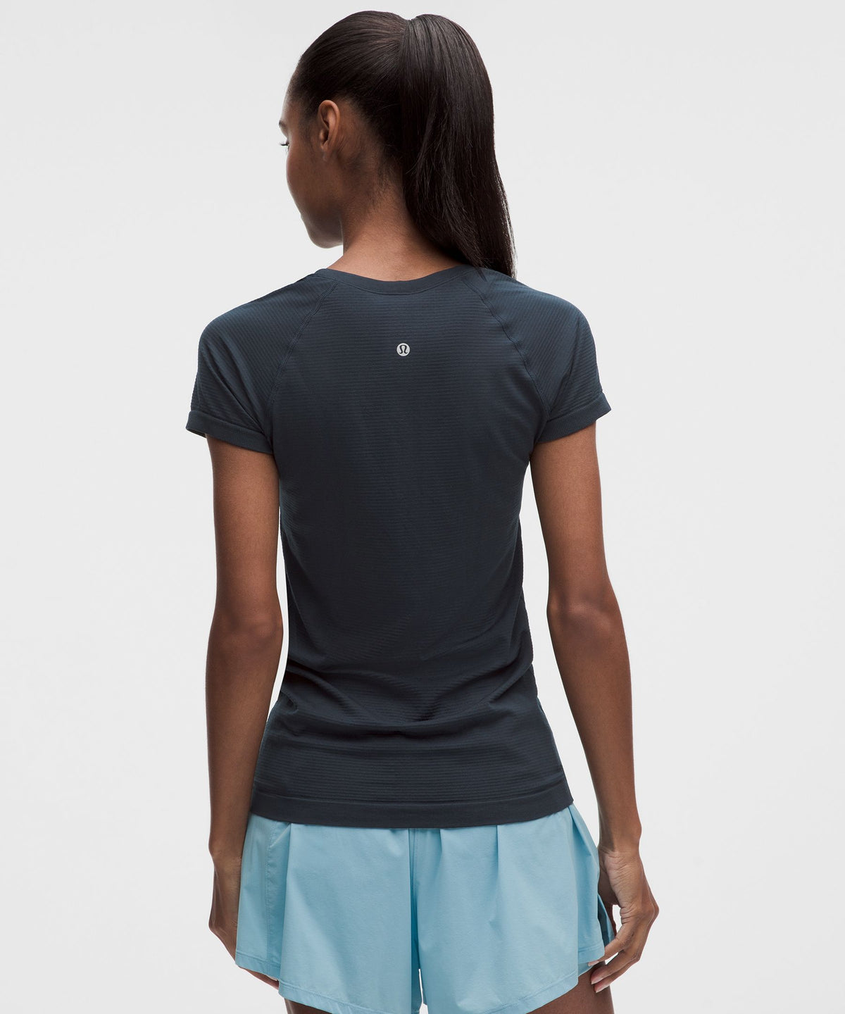 Swiftly Tech Short-Sleeve Shirt 2.0Hip Length