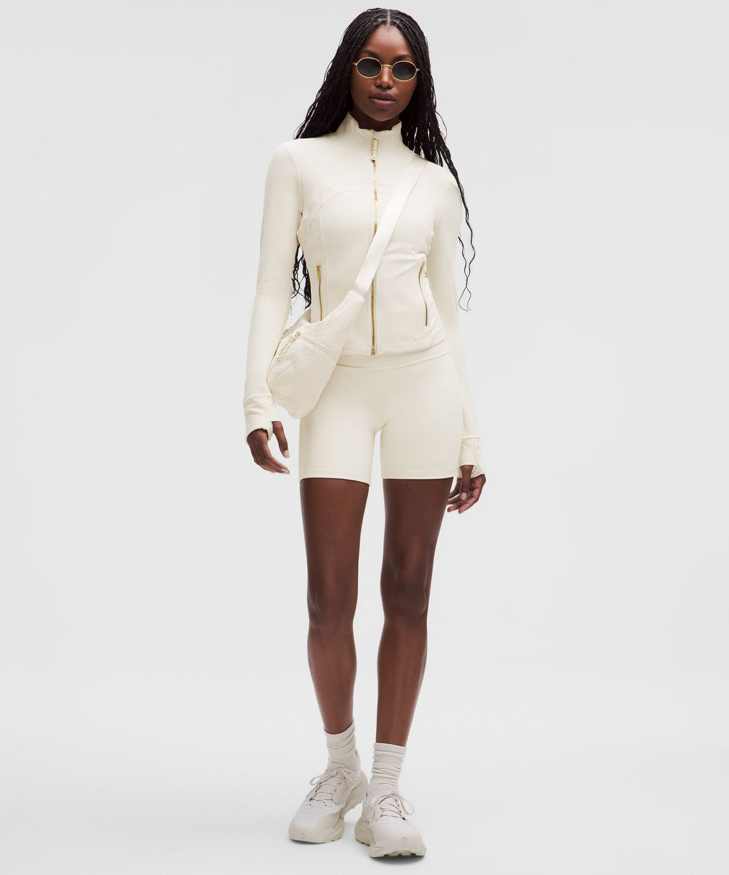 Define Cropped JacketNulu