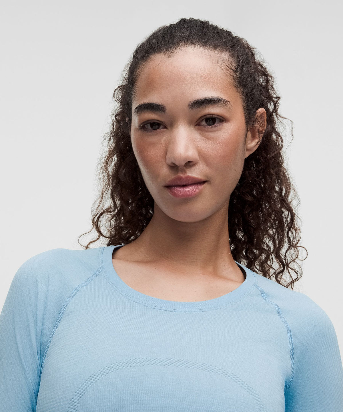 Swiftly Tech Long-Sleeve Shirt 2.0Hip Length