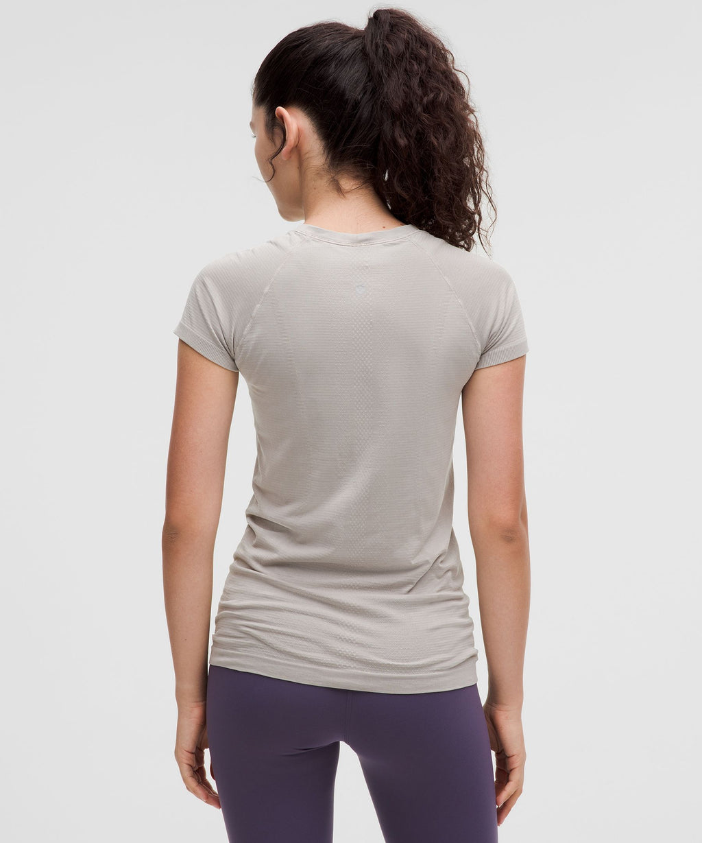 Swiftly Tech Short-Sleeve Shirt 2.0Hip Length