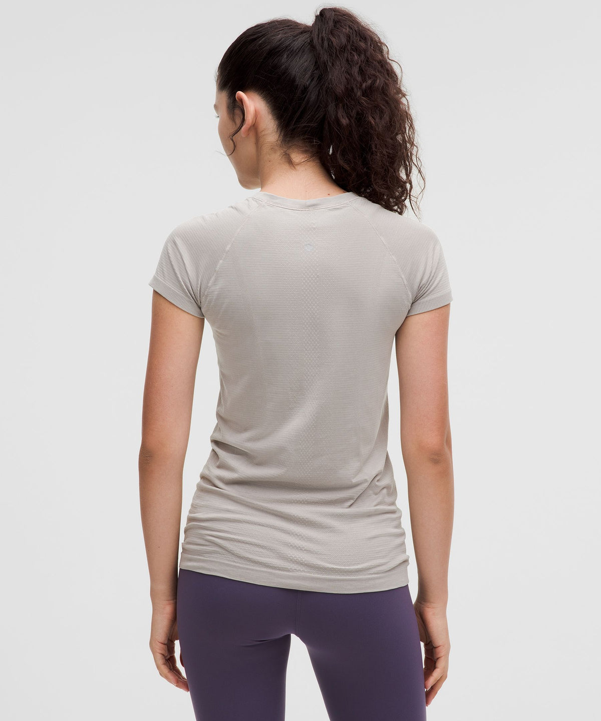 Swiftly Tech Short-Sleeve Shirt 2.0Hip Length
