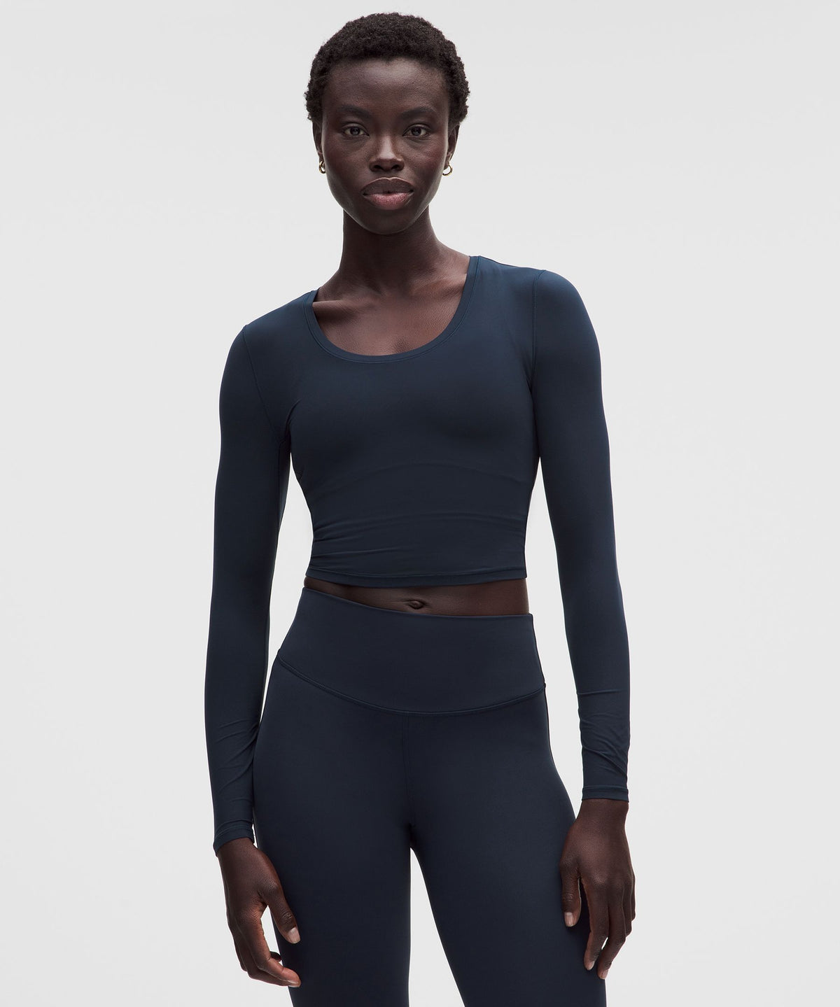 Unrestricted Power Cropped Long-Sleeve Shirt